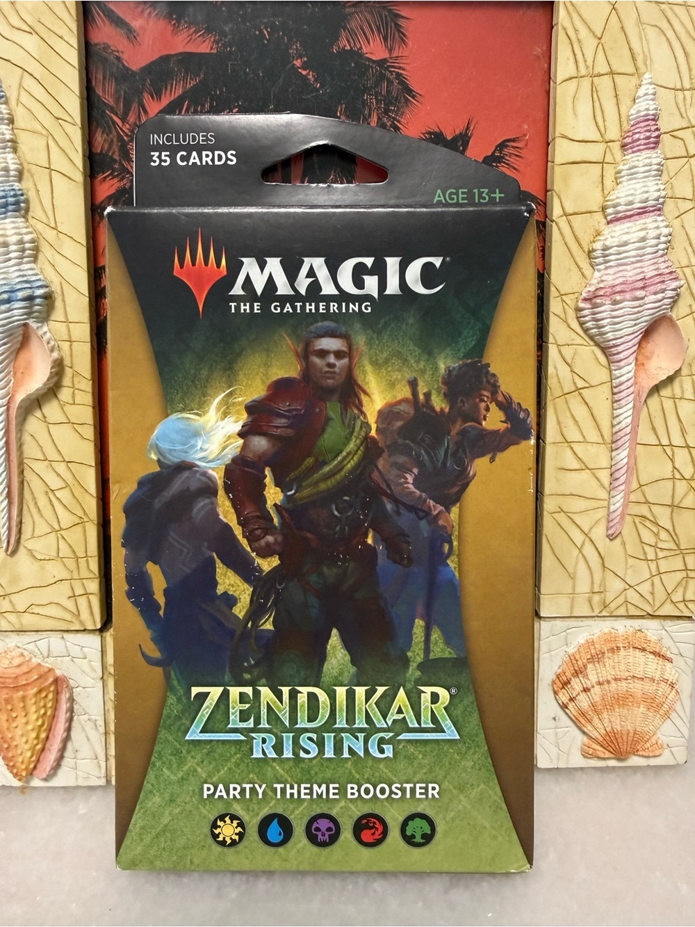 Zendikar Rising Party Theme Booster - Multicolor